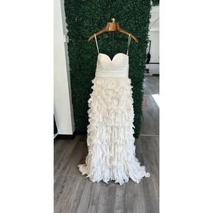 Ivy & Aster Gardenia White, Ivory Ruffle Blossom Wedding Dress size 8 Orig.$3000